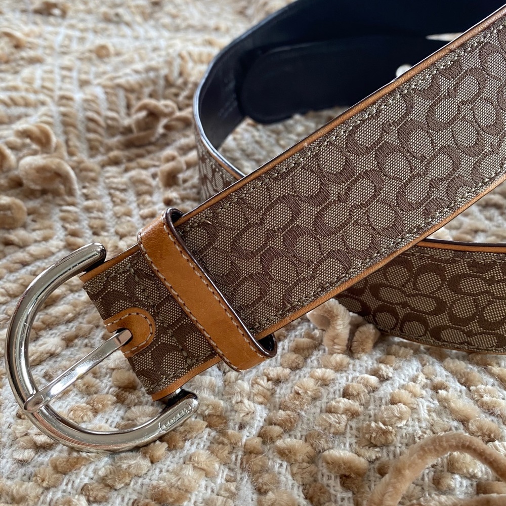COACH belt